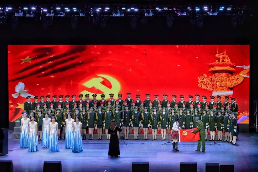 摇滚乐团的装扮